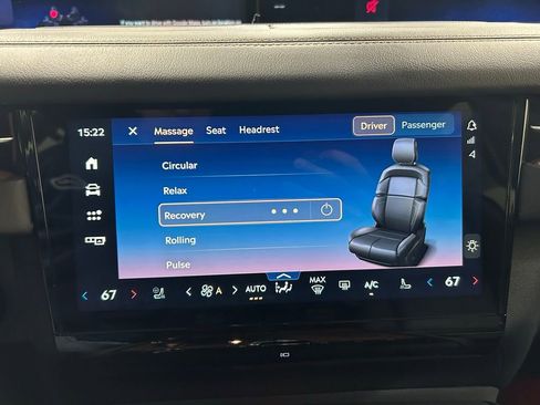 New 2026 Lincoln Navigator L Black Label AWD/4WD image 23