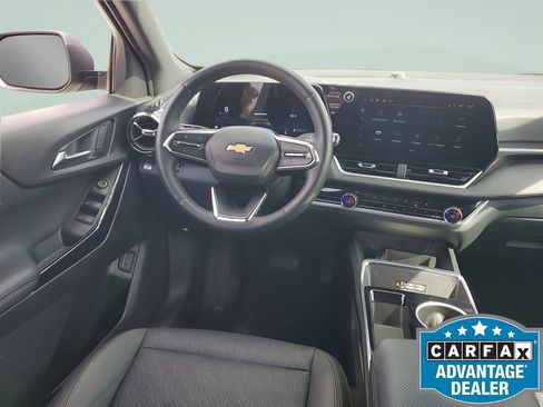 Used 2025 Chevrolet Equinox LT w/ Convenience Package II AWD/4WD image 15