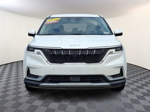 Certified 2024 Kia Carnival EX image 2