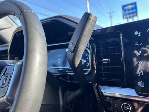 Certified 2023 Chevrolet Silverado 1500 LT image 24