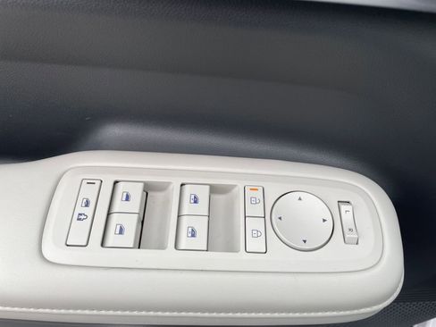 Used 2025 Hyundai Santa Fe SEL image 20