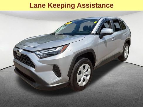 Certified 2025 Toyota RAV4 LE AWD/4WD image 6