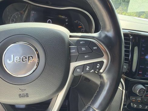 Used 2019 Jeep Grand Cherokee High Altitude AWD/4WD image 27