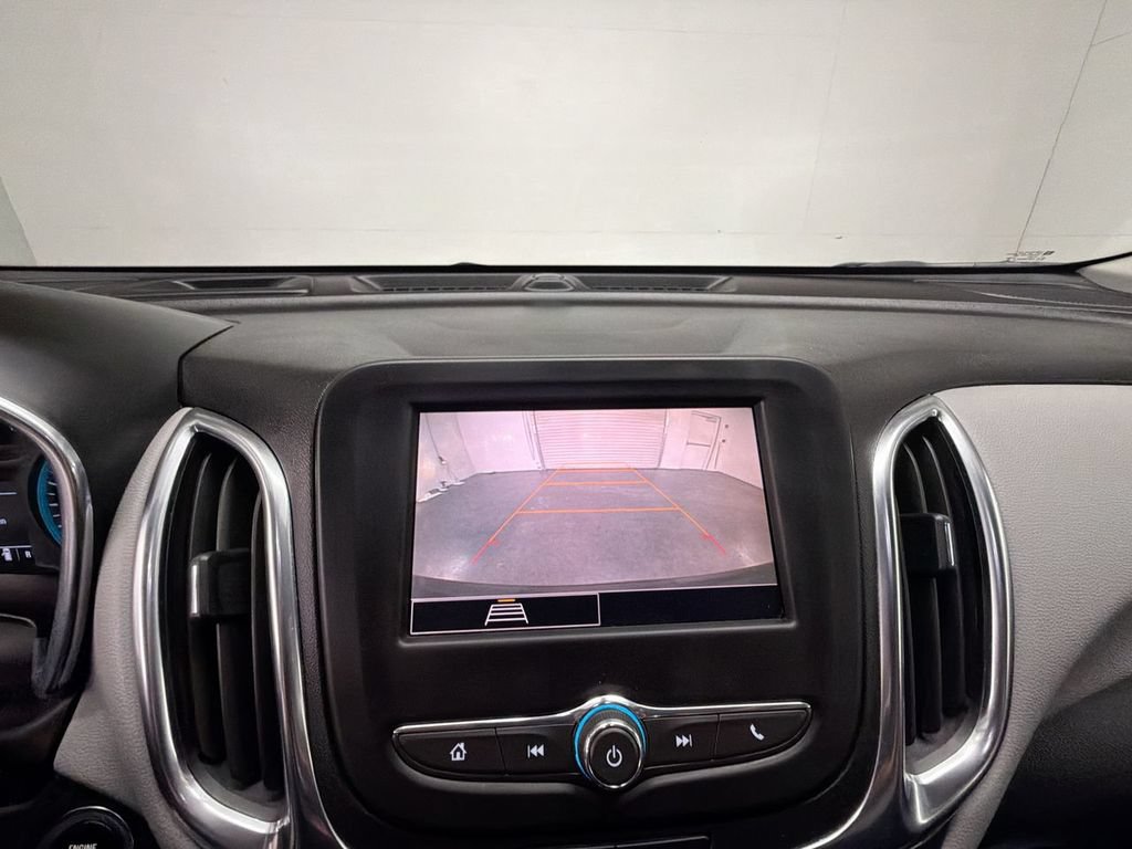 Certified 2022 Chevrolet Equinox LS AWD/4WD image 14