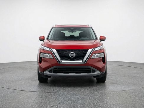 Used 2025 Nissan Rogue SV AWD/4WD image 2