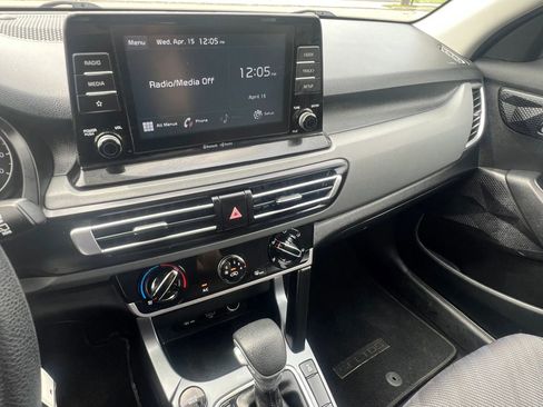 Used 2021 Kia Seltos LX AWD/4WD image 23