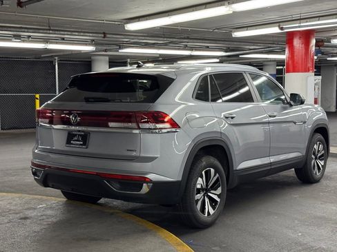 New 2026 Volkswagen Atlas Cross Sport SE image 6