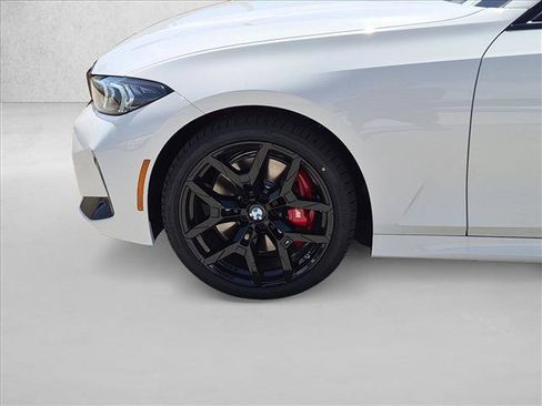New 2026 BMW 330i Sedan w/ M Sport Package RWD image 9