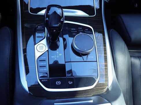 Used 2021 BMW X5 xDrive40i w/ Convenience Package image 40