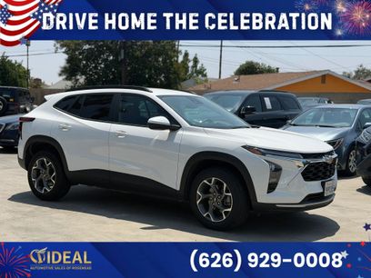 Used 2025 Chevrolet Trax LT