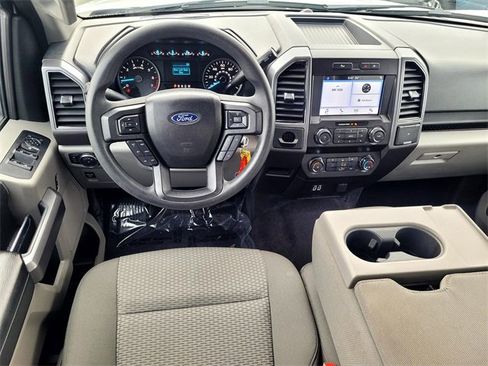 Certified 2019 Ford F150 XLT image 9