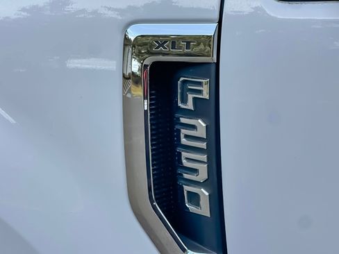 Used 2017 Ford F250 XLT image 34