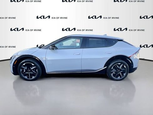 New 2025 Kia EV6 Wind image 4