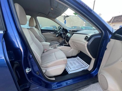 Used 2017 Nissan Rogue S AWD/4WD image 13