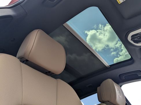 New 2025 Porsche Macan S image 29