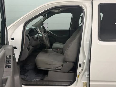 Used 2019 Nissan Frontier SV RWD image 21