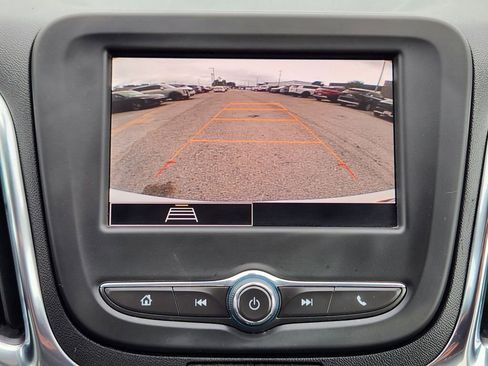 Used 2024 Chevrolet Equinox LT AWD/4WD image 17
