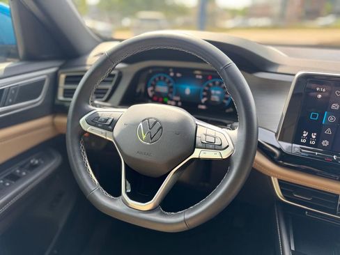 Used 2024 Volkswagen Atlas Cross Sport SE w/ Panoramic Sunroof Package AWD/4WD image 21
