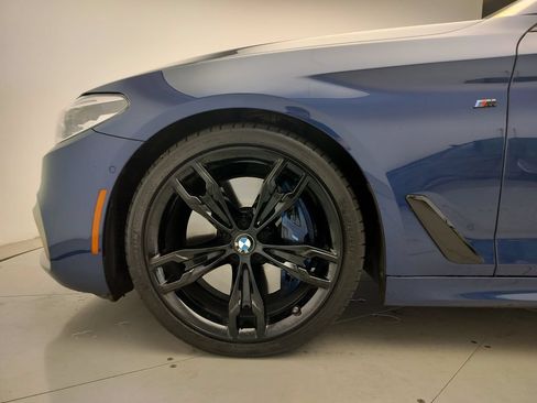 Used 2019 BMW M550i xDrive w/ Dynamic Handling Package AWD/4WD image 5
