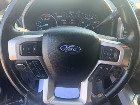 Used 2021 Ford F250 Platinum w/ FX4 Off-Road Package image 22