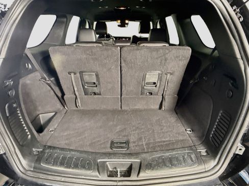 Used 2022 Dodge Durango GT RWD image 35
