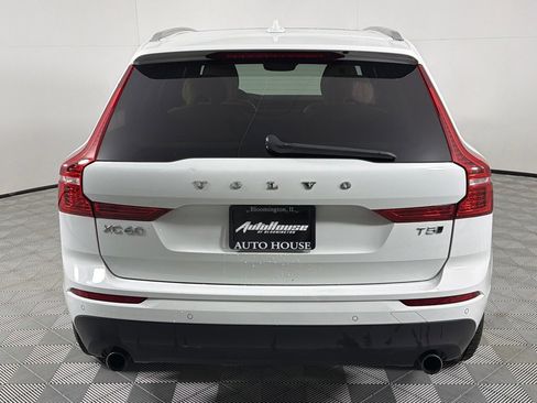 Used 2020 Volvo XC60 T5 Momentum image 6