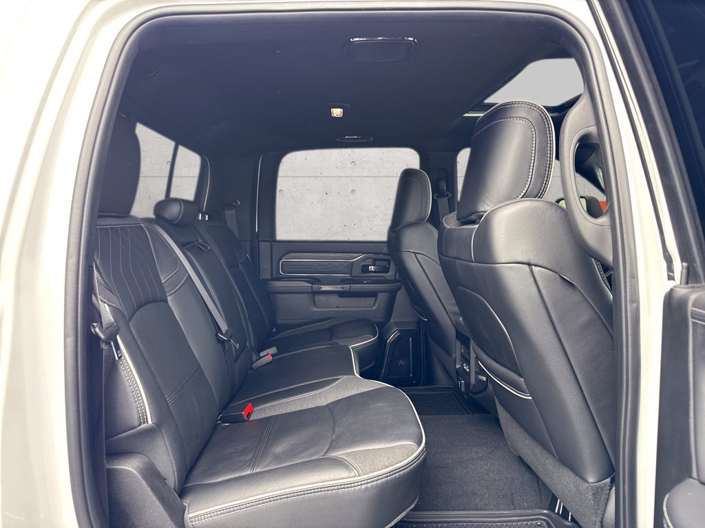 Used 2025 RAM 2500 Limited AWD/4WD image 8
