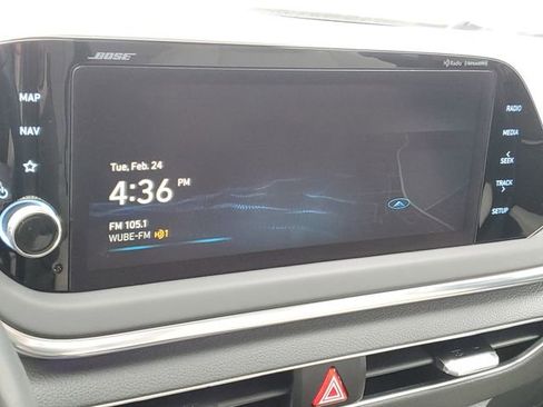 Used 2022 Hyundai Sonata Limited image 16