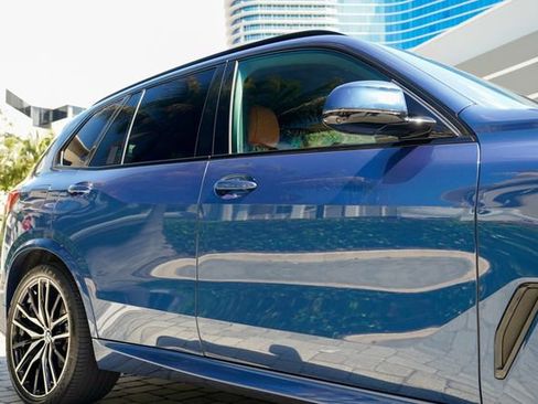 Used 2023 BMW X5 sDrive40i w/ M Sport Package RWD image 37