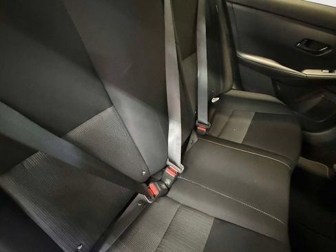 Used 2025 Nissan Sentra SV FWD image 18