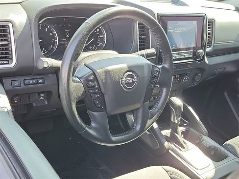 Certified 2023 Nissan Frontier SV w/ SV Convenience Package image 2