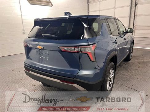 Used 2025 Chevrolet Equinox LT FWD image 8