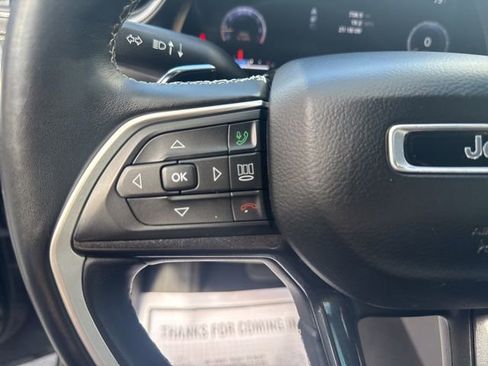 Used 2021 Jeep Grand Cherokee L Laredo AWD/4WD image 20