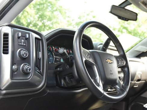 Used 2016 Chevrolet Silverado 1500 LTZ Z71 AWD/4WD image 17