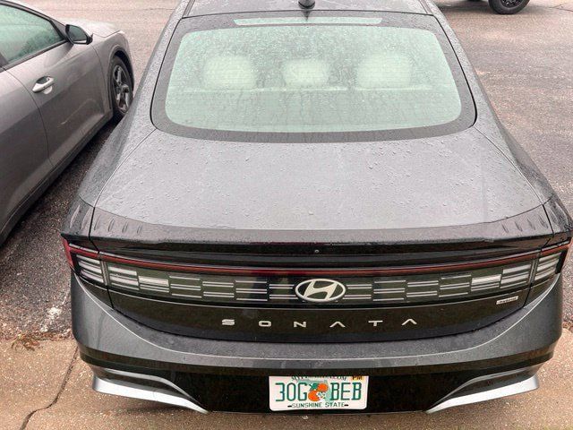 Used 2024 Hyundai Sonata SEL FWD image 4