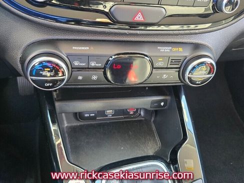 Used 2020 Kia Soul EX image 24