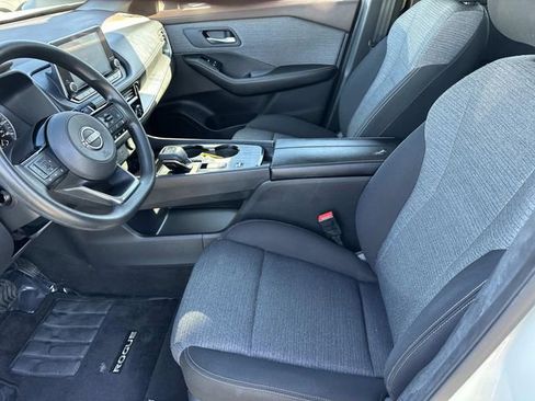 Used 2023 Nissan Rogue SV image 13