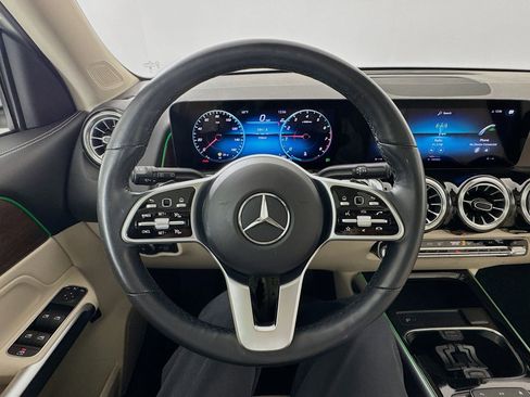 Certified 2023 Mercedes-Benz GLB 250 image 12