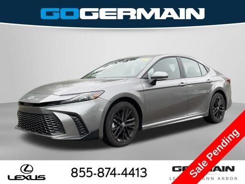 Used 2026 Toyota Camry SE w/ Multimedia Upgrade Package AWD/4WD image 1