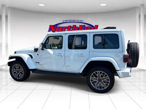Used 2024 Jeep Wrangler High Altitude AWD/4WD image 6
