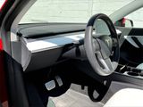 Used 2020 Tesla Model Y Performance image 4