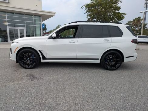 New 2027 BMW X7 xDrive40i w/ M Sport Package AWD/4WD image 8