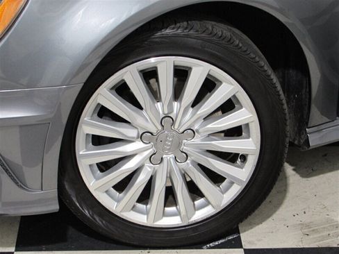 Used 2016 Audi A3 e-tron Premium Plus w/ Premium Plus Package image 62