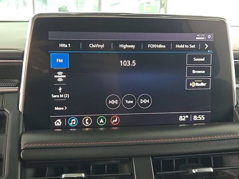 Used 2021 Chevrolet Suburban RST w/ Luxury Package AWD/4WD image 5