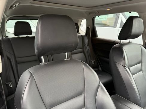 Used 2021 Nissan Rogue SV w/ Premium Package AWD/4WD image 3