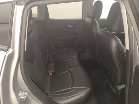 Used 2018 Jeep Compass Limited AWD/4WD image 19