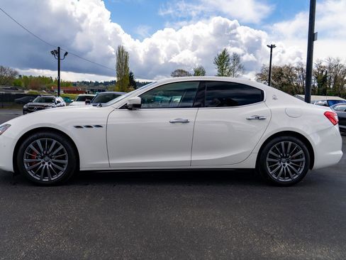 Used 2020 Maserati Ghibli image 13