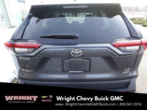 Used 2023 Toyota RAV4 LE image 4