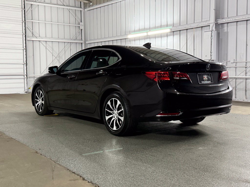 Used 2015 Acura TLX FWD image 11