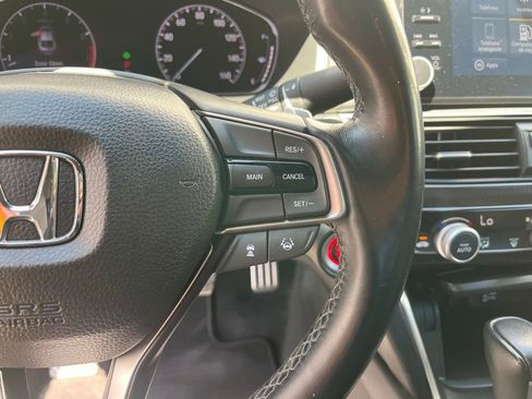 Used 2020 Honda Accord Sport image 16